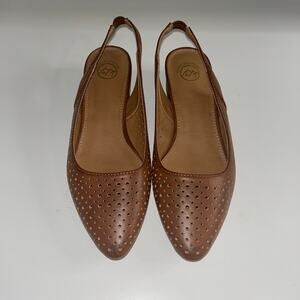 White Mountain Slingback Low Block Heel Flats Brown Faux Leather Women’s Size 8M